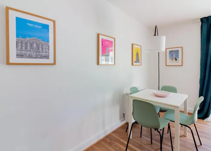 Guestready - Modern By Pheonix Park Apartmán *